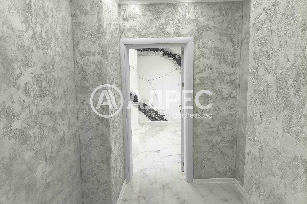 Апартамент след основен ремонт в централната част на града!