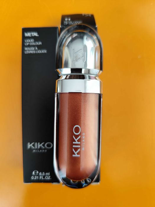 Гланц за усни на Kiko Milano
