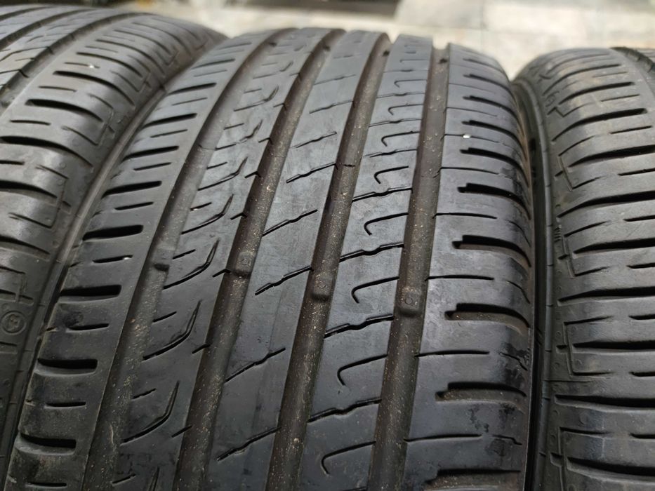 4бр Летни Гуми 195 55 15 - Barum