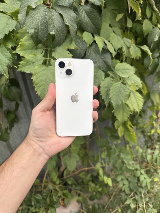 Продам Телефон Айфон 13 128Gb