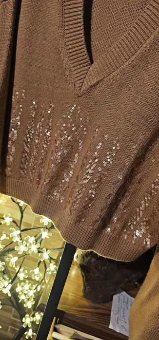 Пуловер  в кафяв цвят Liu Jo