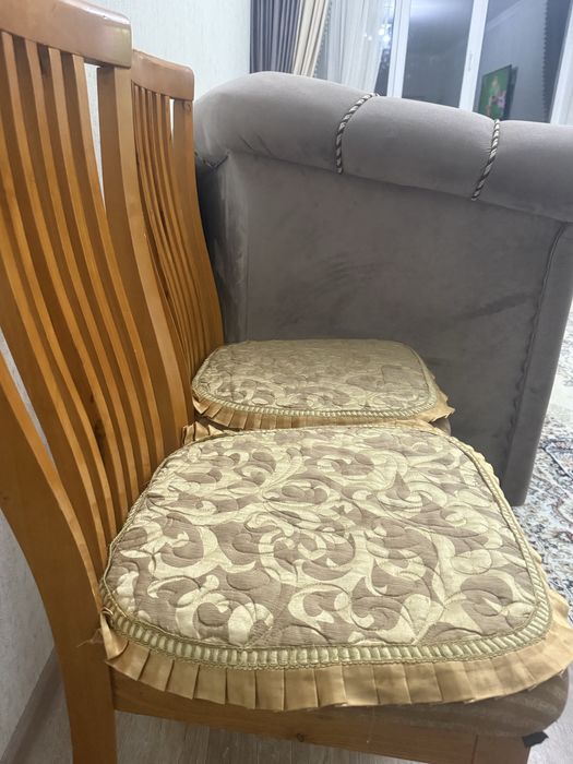 Продаются стулья