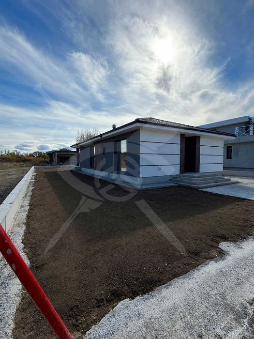 Продава се Къща в с. Войводиново, Област Пловдив - 156 кв.м за 1539 €/кв.м - Снимка #6
