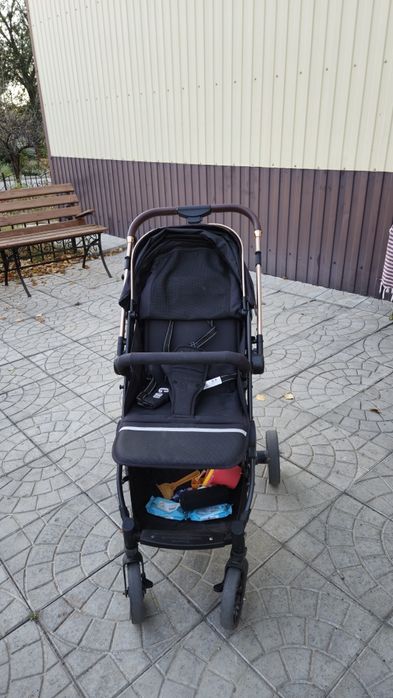 Продам коляску летняя