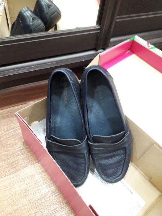 Школьные мокасины