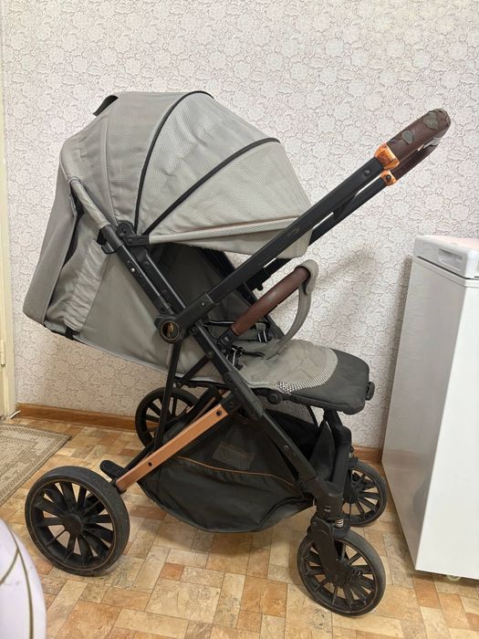 Коляска детская б/у