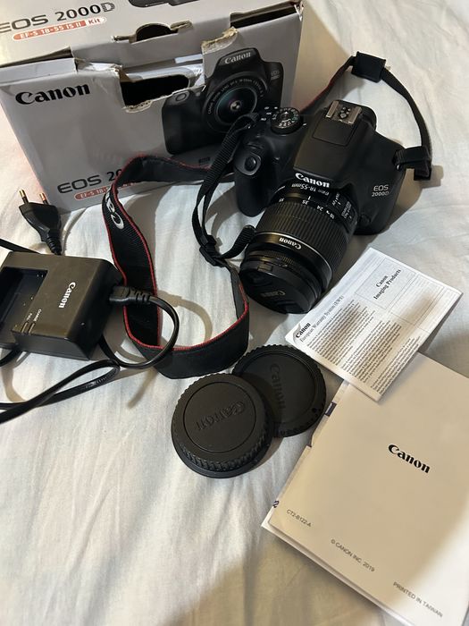 Canon EOS 2000D Kit EF-S 18-55 IS II, полный комплект