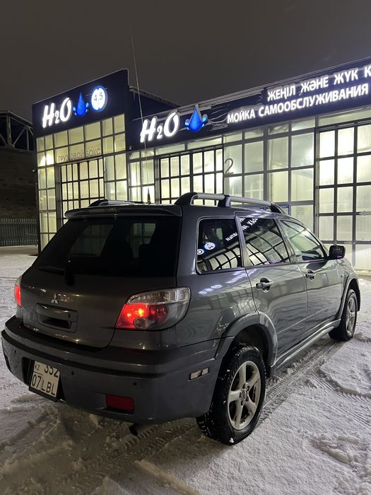 Mitsubishi outlander