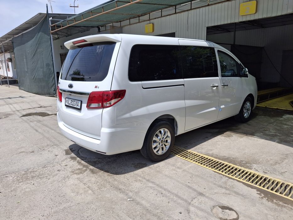 JAC M4 mashina sotiladi