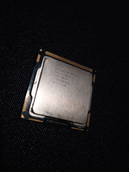 Процесор Intel Core i5-760