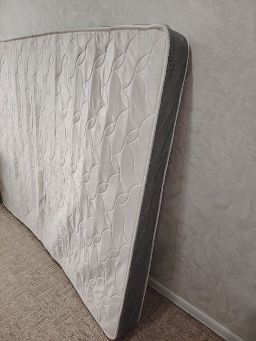 Матрас 200 на 160