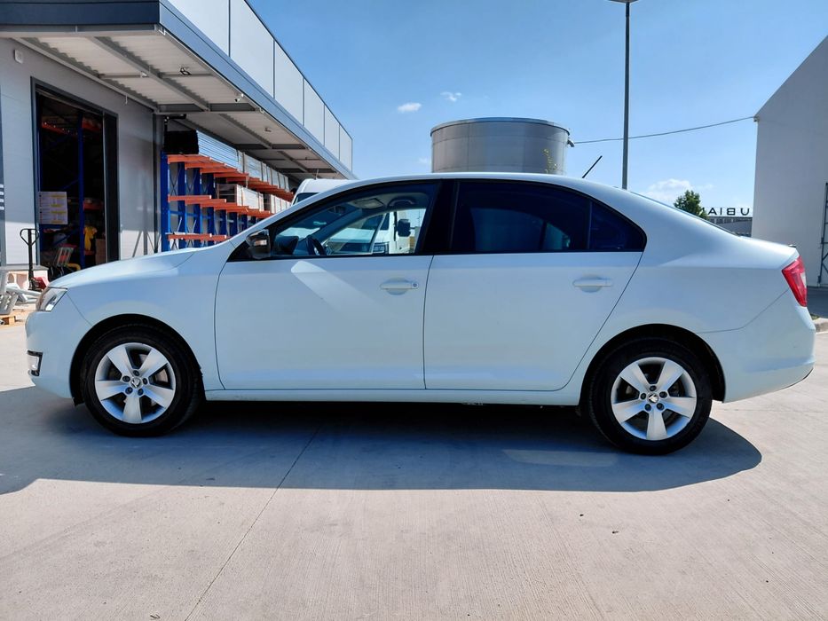 SKODA Rapid 2015 — imagine 2