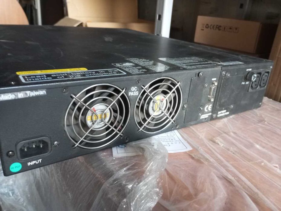 UPS Aec 1600 Ва 1200 Вт