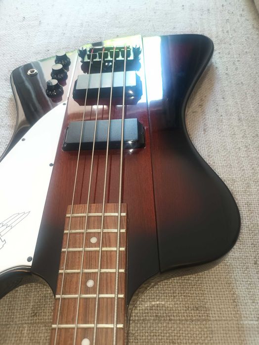 Epiphone Thunderbird IV - Vintage Sunburst - рок машина - нова !!