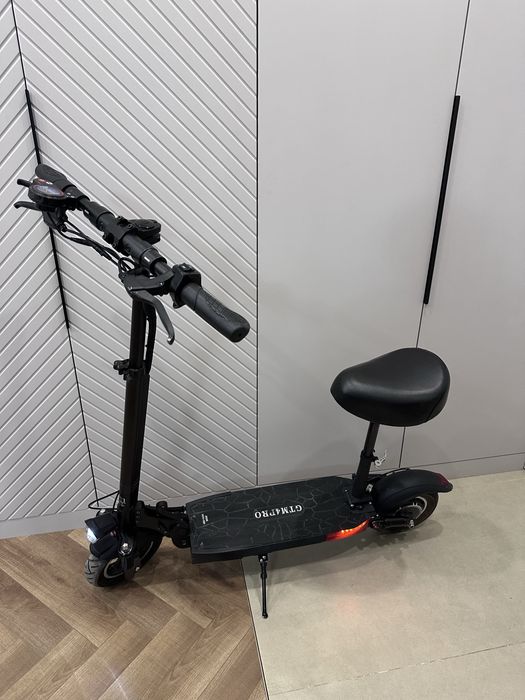 Электрический самокат модель: GTM4PRO