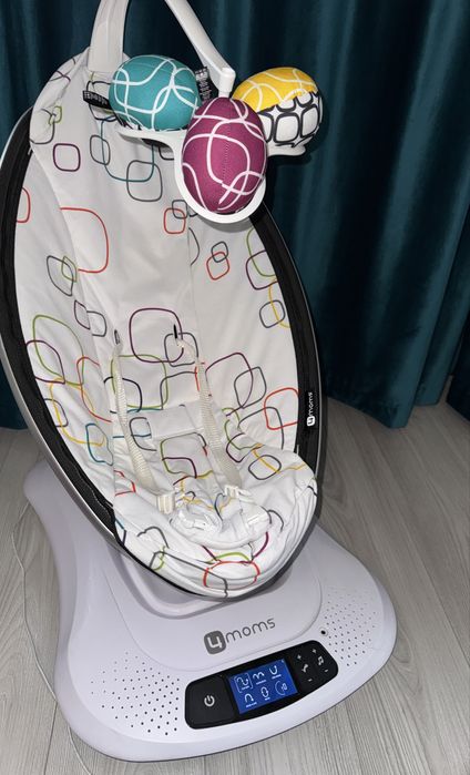 Fotoliu Balansoar Bebelusi 4MOMS MamaRoo 4.0 Plush Multicolor 00009016