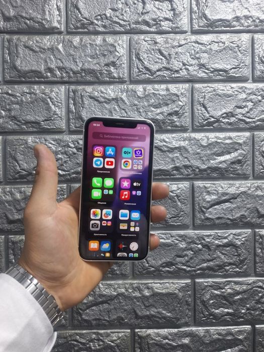 Iphone xr 17 pro korpusda