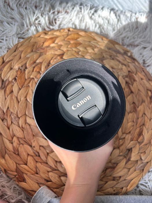 Canon EF 85mm (Ultrasonic) — obiectiv fix pentru portrete