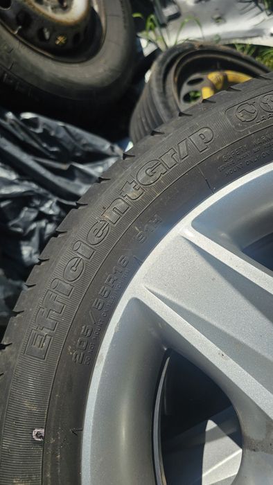 Cauciucuri cu jante 205 / 55 R16  Originale Vw
