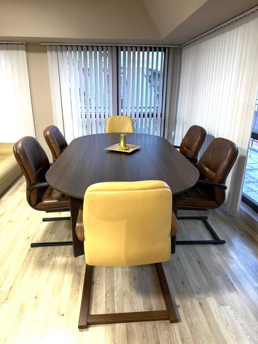 Дава се под наем Офис в Пловдив, Център - 93 кв.м за 657.9 € - Снимка #2