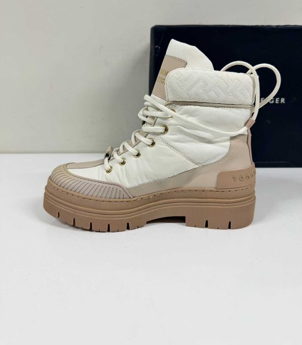Tommy Hilfiger TH Monogram