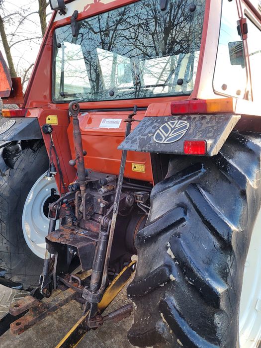 Fiat 85-90 cu incarcator frontal recent adus