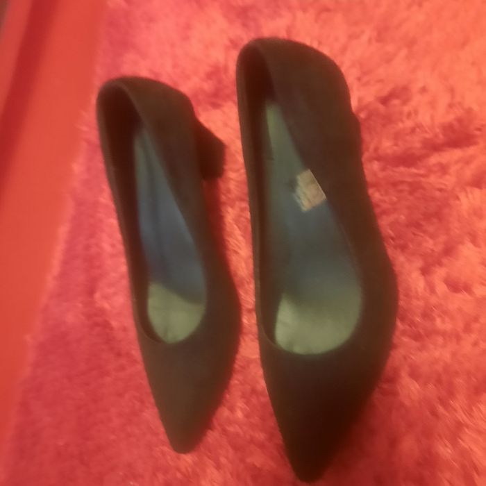 Велурени черни обувки,зимни боти