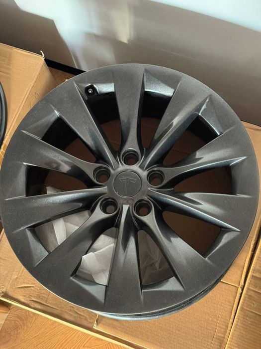 Оригинальные диски R19 5×120 ET40 Tesla Model S | Подойдут BMW