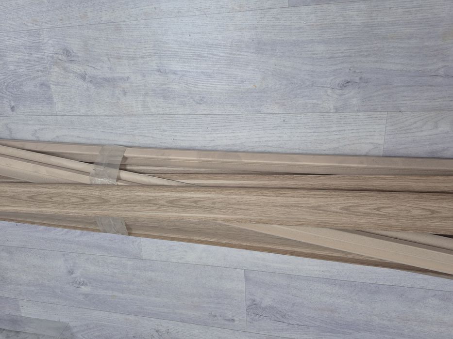 Почти даром плинтусы