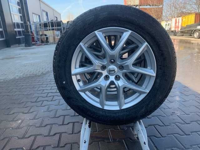 Jante Volvo XC60 Anvelope All Season Noi Pirelli 235 60 18