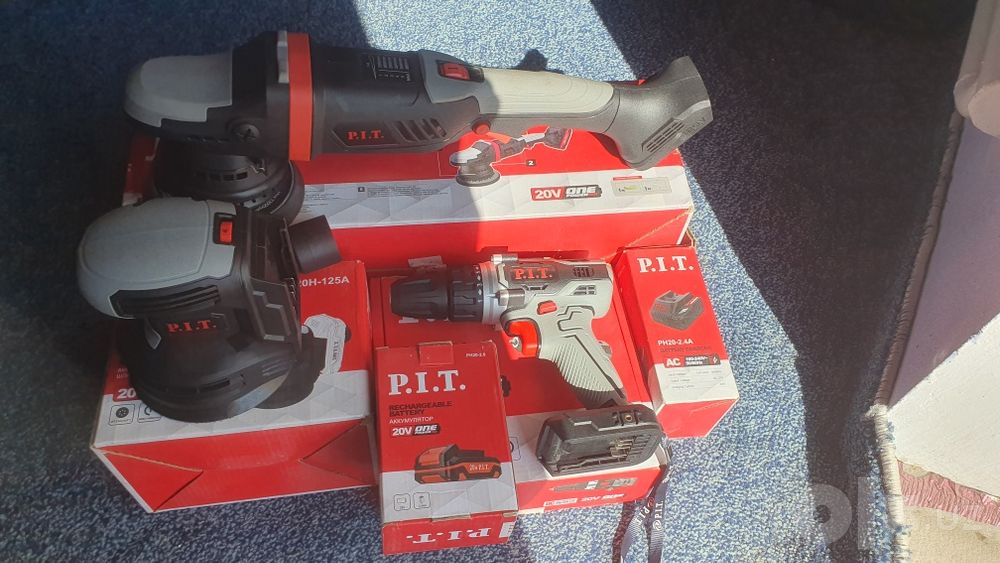 Nabor instrument batareykali p.i.t brendi orginal,polirovka,shrupavyor