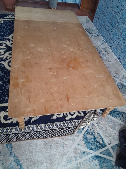 Узын стол сатылады