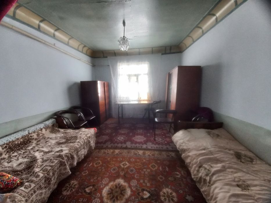 Uy sotiladi narxi 65ming $$$