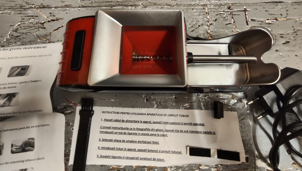 Aparat de făcut țigări electric