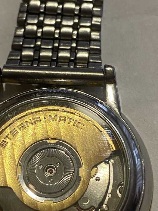 Часовник eternal matic