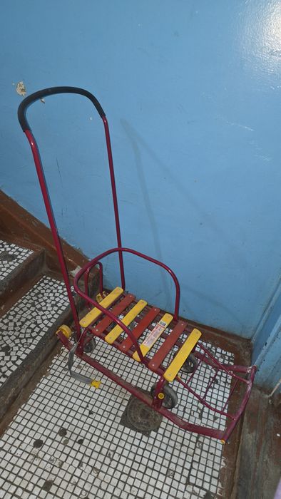 Санки на колёсах