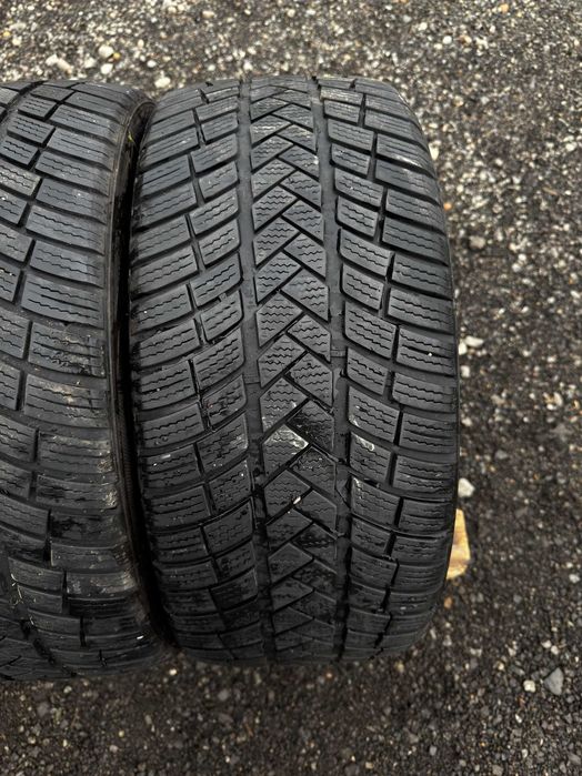 Anvelope 225/40R18 Vredestein Iarna