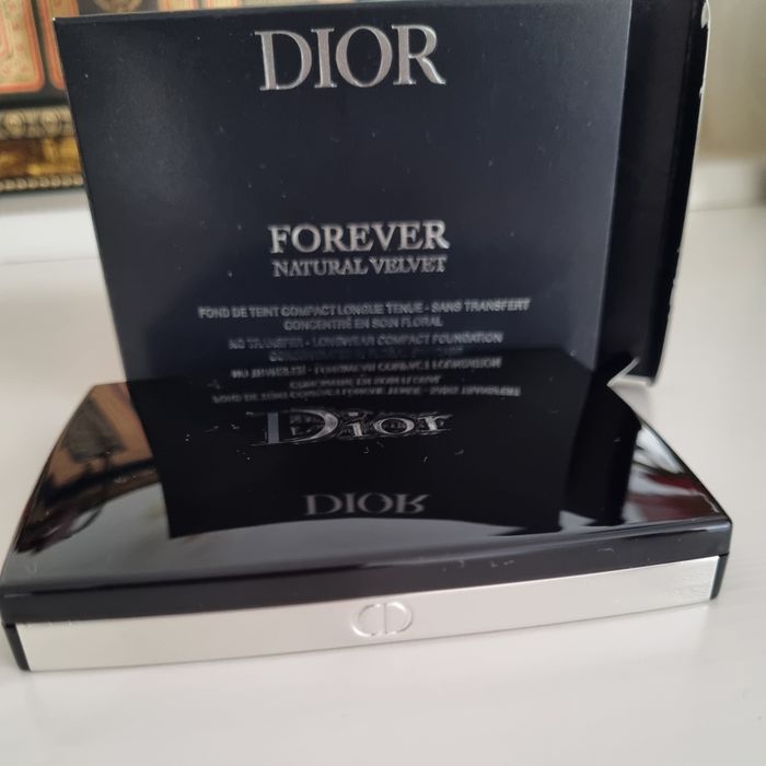 Пудра Dior Forever Natural Velvet