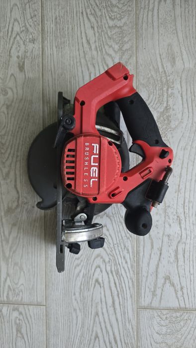 Circular Milwaukee M18 CCS55