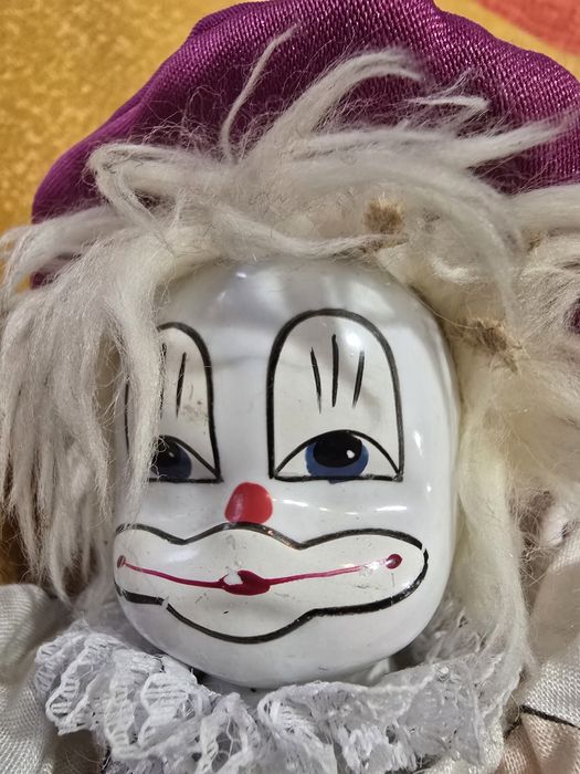 Păpușă de colecție Clovn  – Lucrată manual, porțelan pictat,