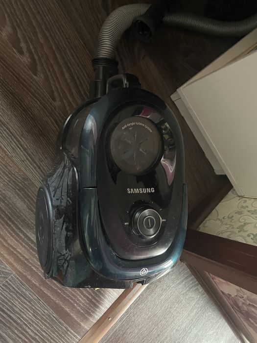 продам пылесос на запчасти