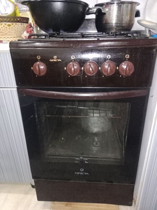 Продам Газ плиту.Газ плита.