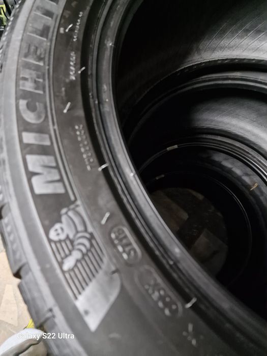 275 45 20 /305 40 20 4броя Michelin Pilot Alpin4 SUV  NO  Замъка Ямбол