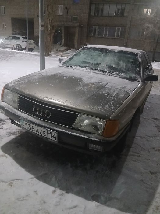 Продам ауди 100 на ходу