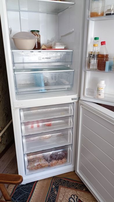 Продам холодильник