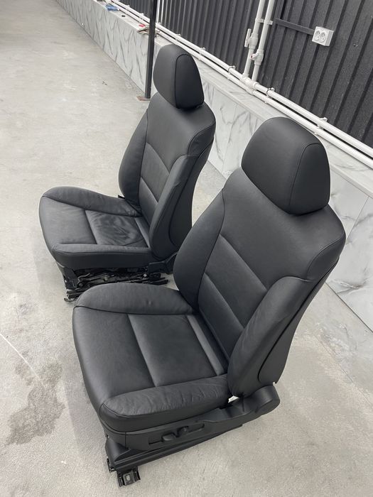 Передний сиденя бмв е60