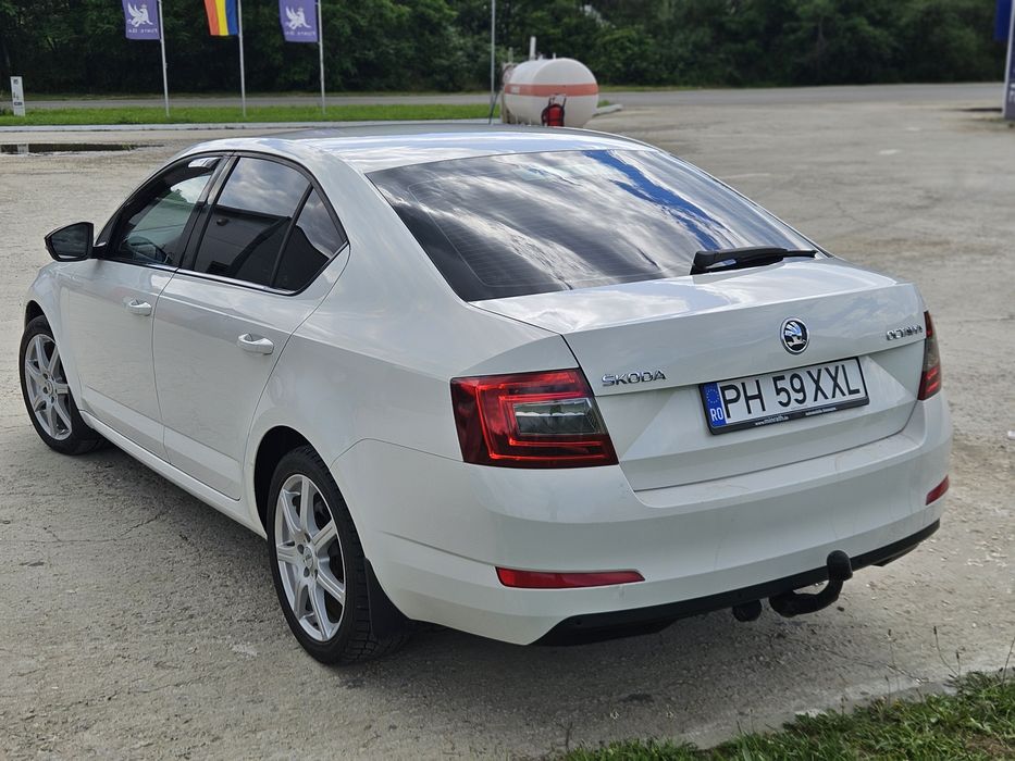 SKODA Octavia 2014 — imagine 3