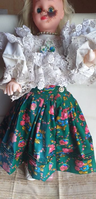 Păpușă veche de colecție