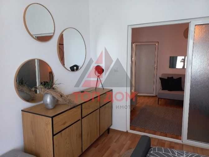 Дава се под наем Тристаен апартамент в Варна, Център - 60 кв.м за 561 € - Снимка #8