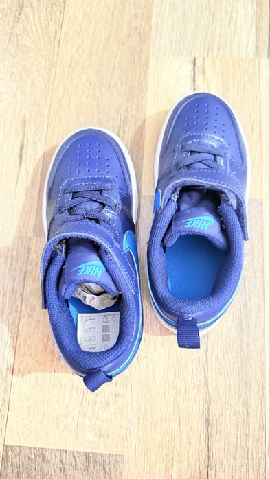 Adidasi baietel Nike marinea 27.5 Noi